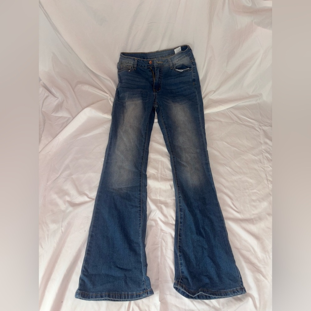 SHEIN Blue Flared Jeans